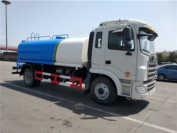 江淮格爾發灑水車