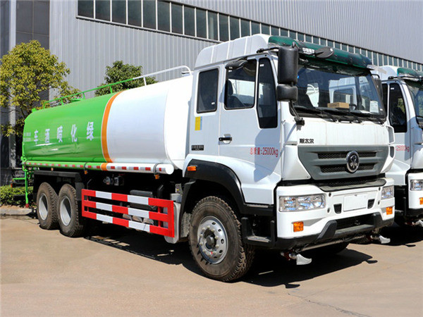 重汽斯太爾雙橋灑水車