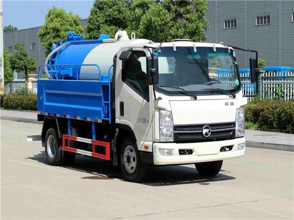 凱馬清洗吸污車